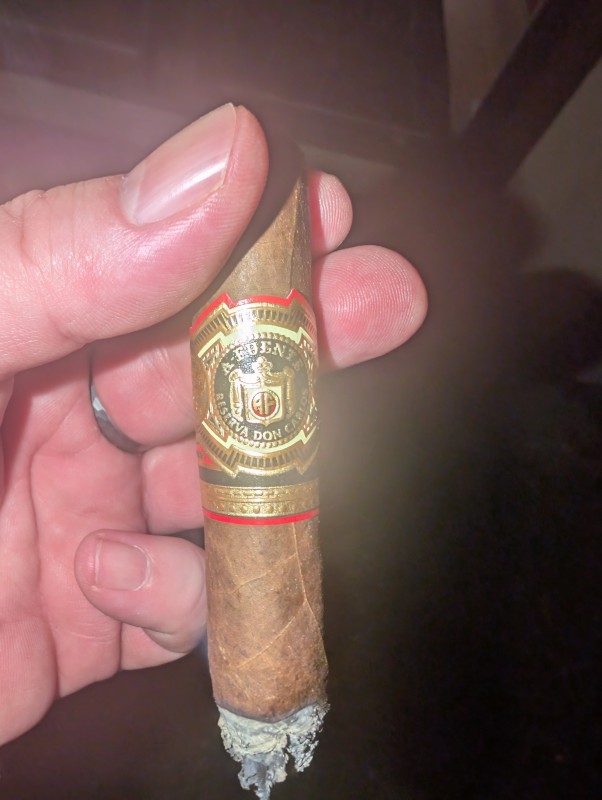 Arturo Fuente Don Carlos Robusto Nt
