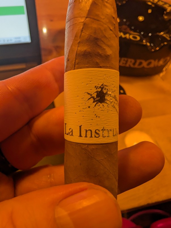 La Instructora Delicado