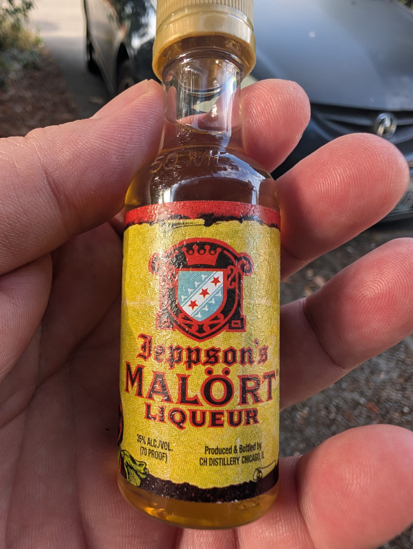 Depson's mallort liqueur review photo